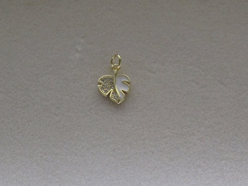 Leaf Charm